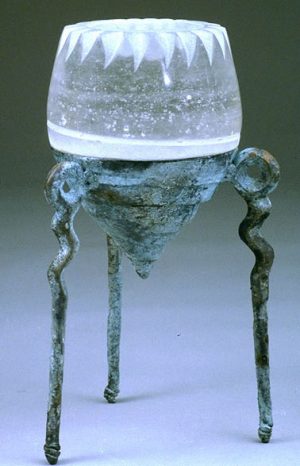 Crystal Vasculum